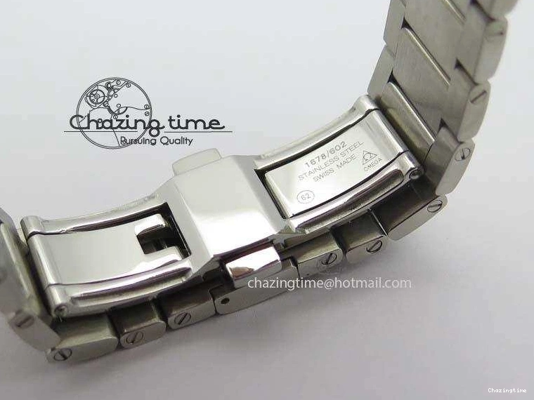 0822 QuickDry Aqua Terra ‘James Bond’ SS JHF Best Edition Blue Dial On SS Bracelet A 8203